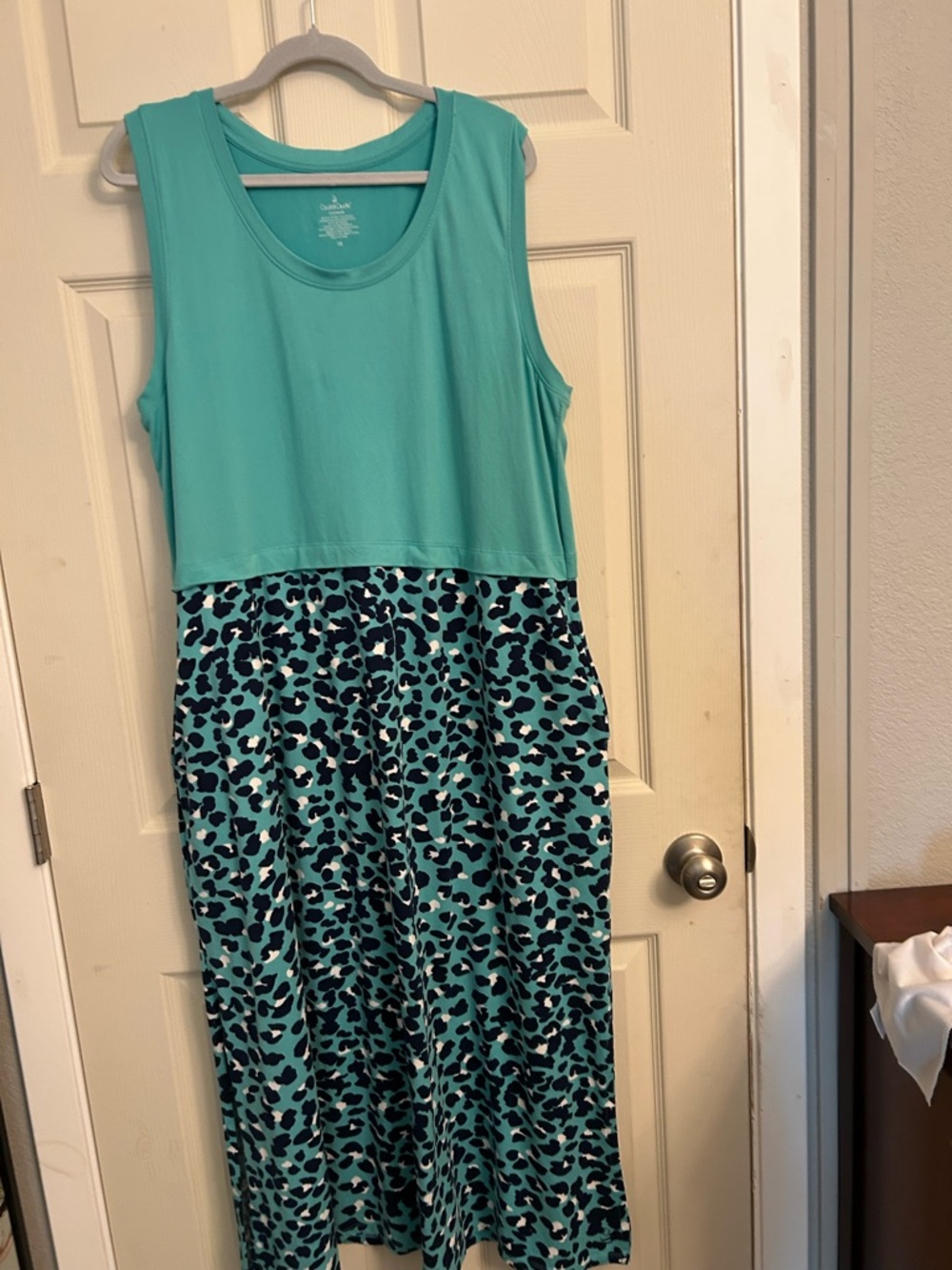 Cuddl Duds Turquoise Animal Print Top - Navy & White Accents. 1X